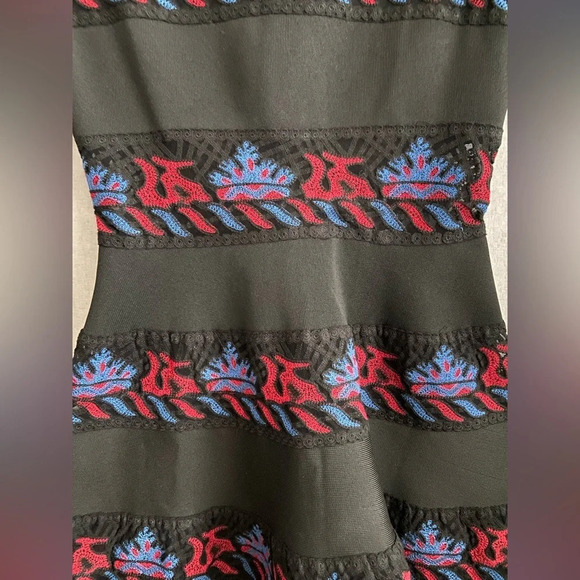 Embroidered lace structured  cap sleeves party dance cocktail dress Sz XS - Picture 5 of 11